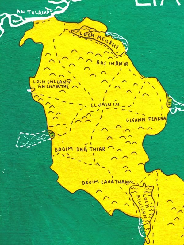 Map of Leitrim towns | Irish language version, 40cm x 30cm canvas - Image 3